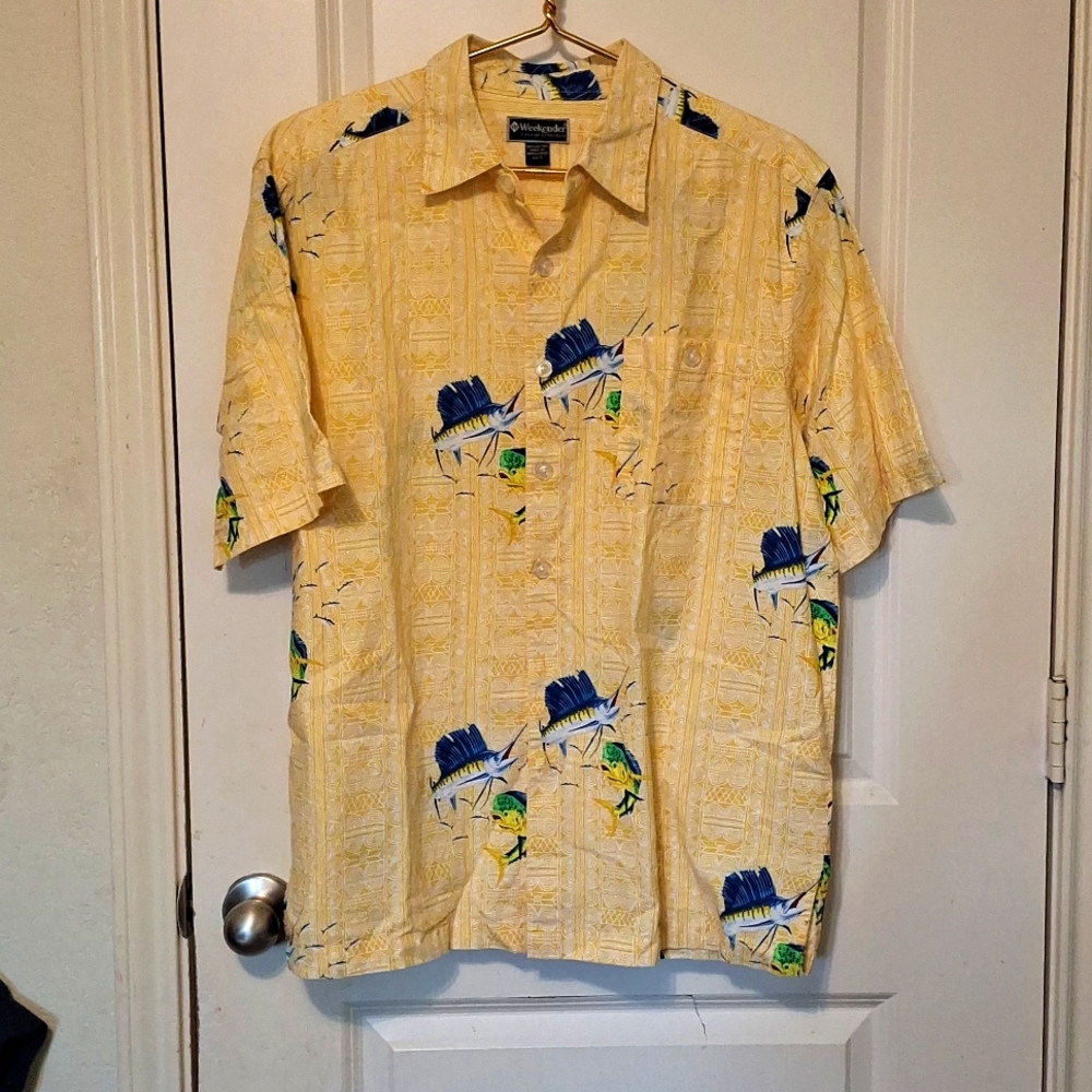 Weekender casual lifestyle button-up shirt